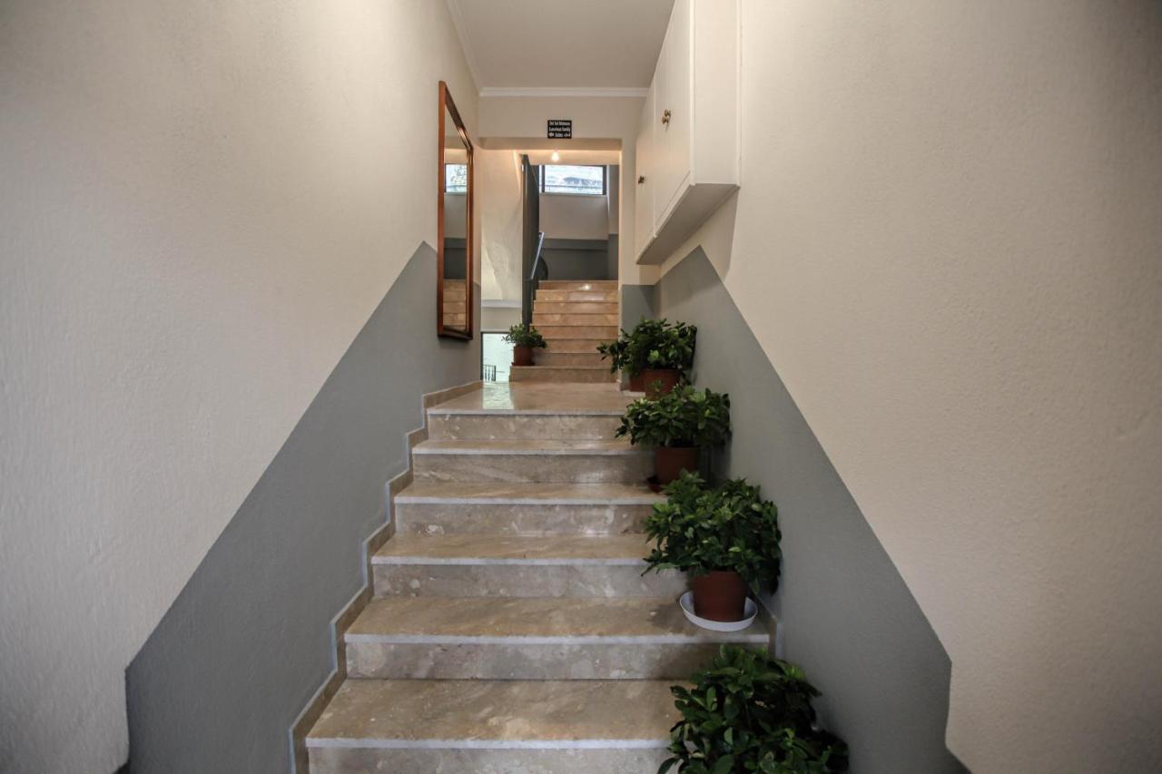كالامباكا Del Sol #3 Meteora Luxurious Family Suites المظهر الخارجي الصورة